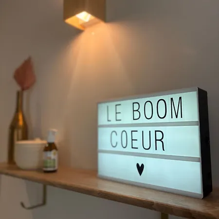 Dom wakacyjny Le Boomcoeur Bain Balneo & Table De Massage