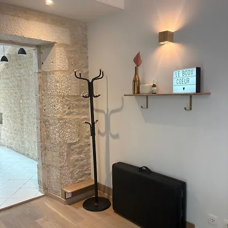 Le Boomcoeur Bain Balneo & Table De Massage Dom wakacyjny Niort